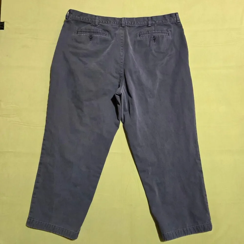 L.L. Bean Double L Lined Chinos men's size 44/29